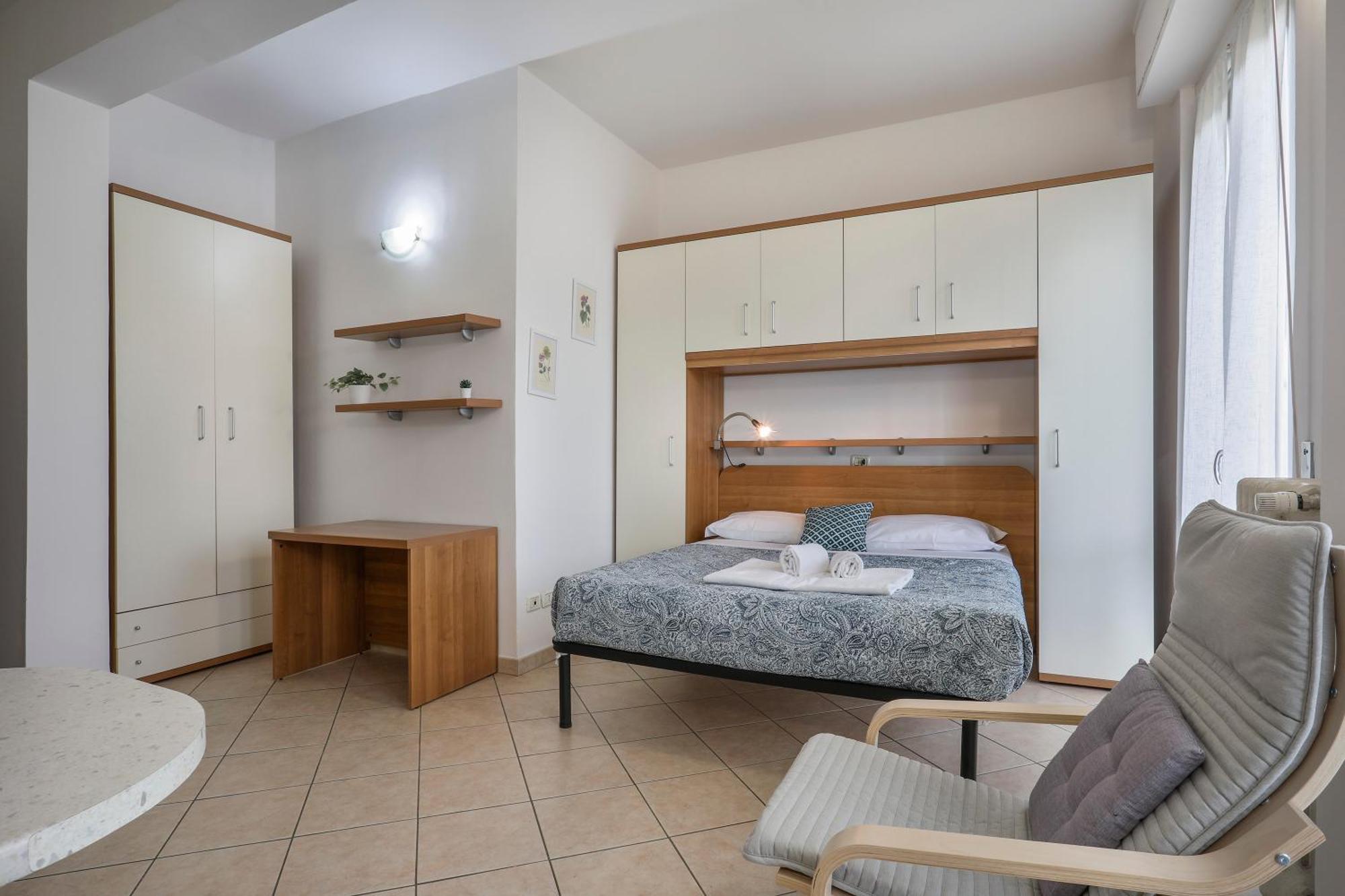 Iside - Sweet Dreams In Apartamento Florencia